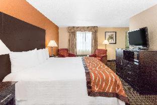 Baymont By Wyndham Muskegon Hotel Quarto foto